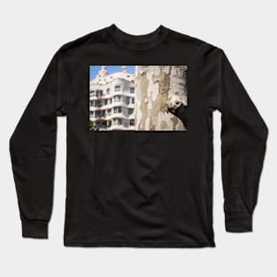 Casa Mila Long Sleeve T-Shirt